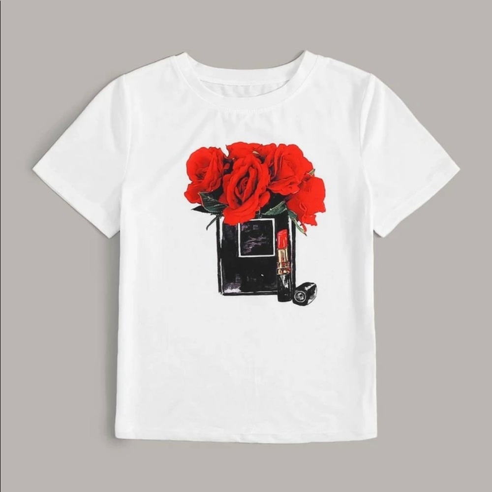 White Tshirt With Flowers
